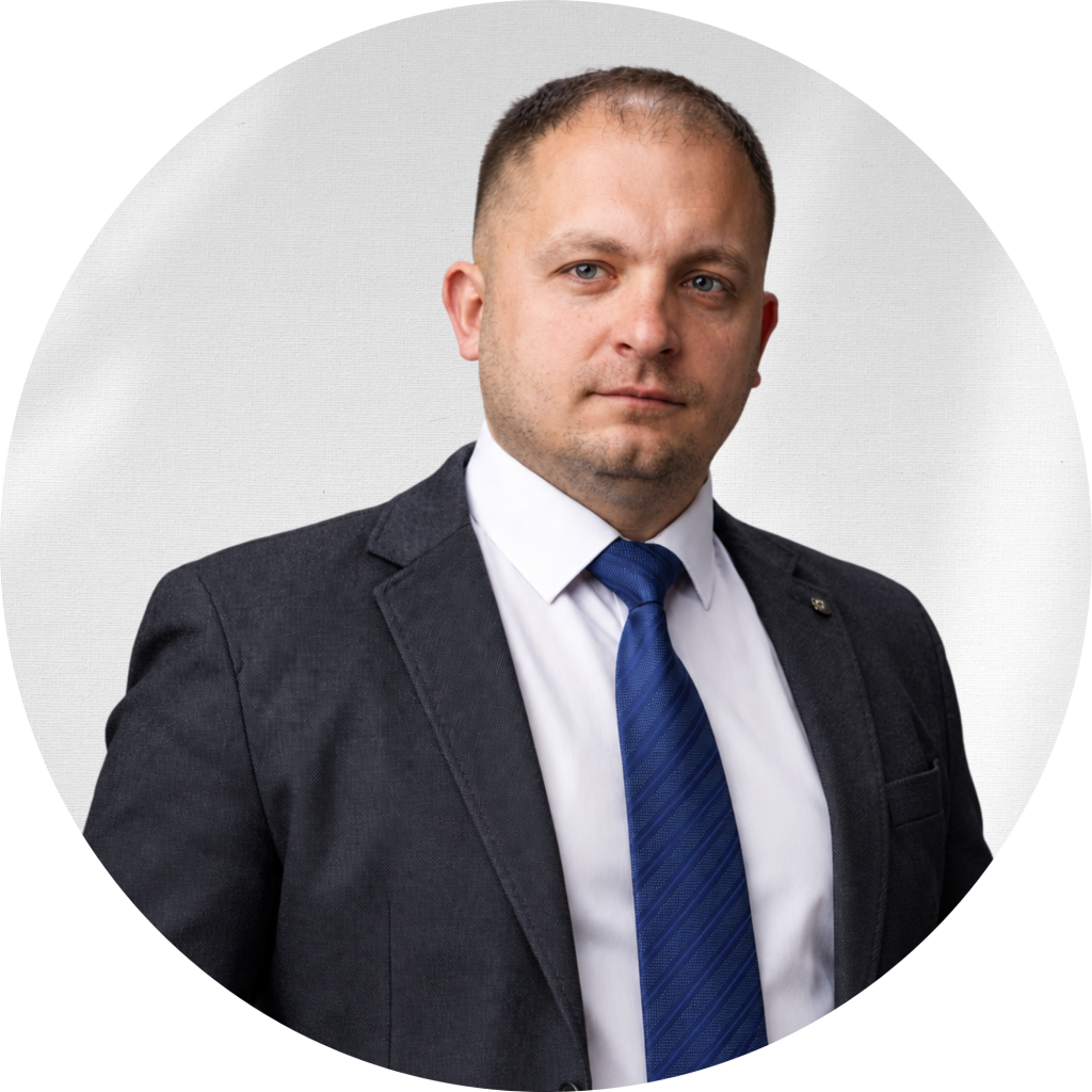 Артем Семеніхін